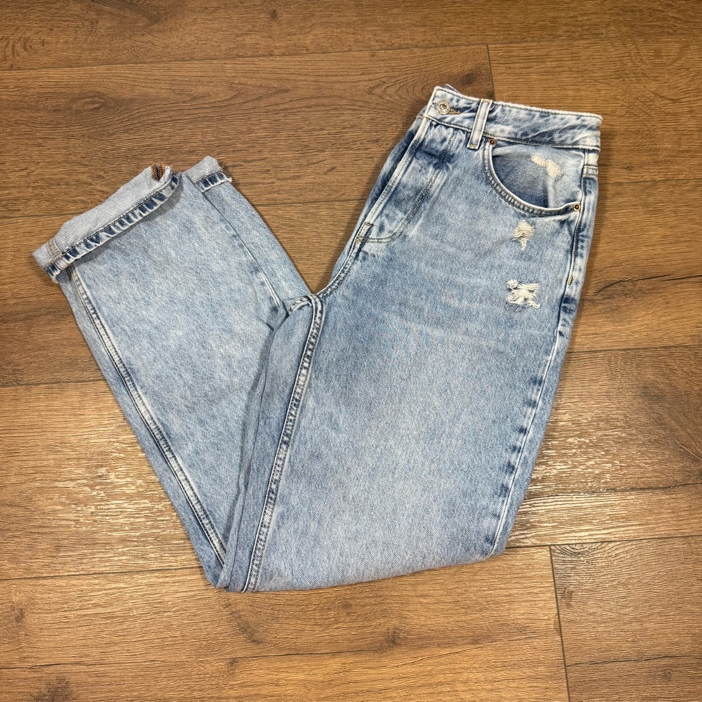 ZARA high rise‎ and straight leg jeans